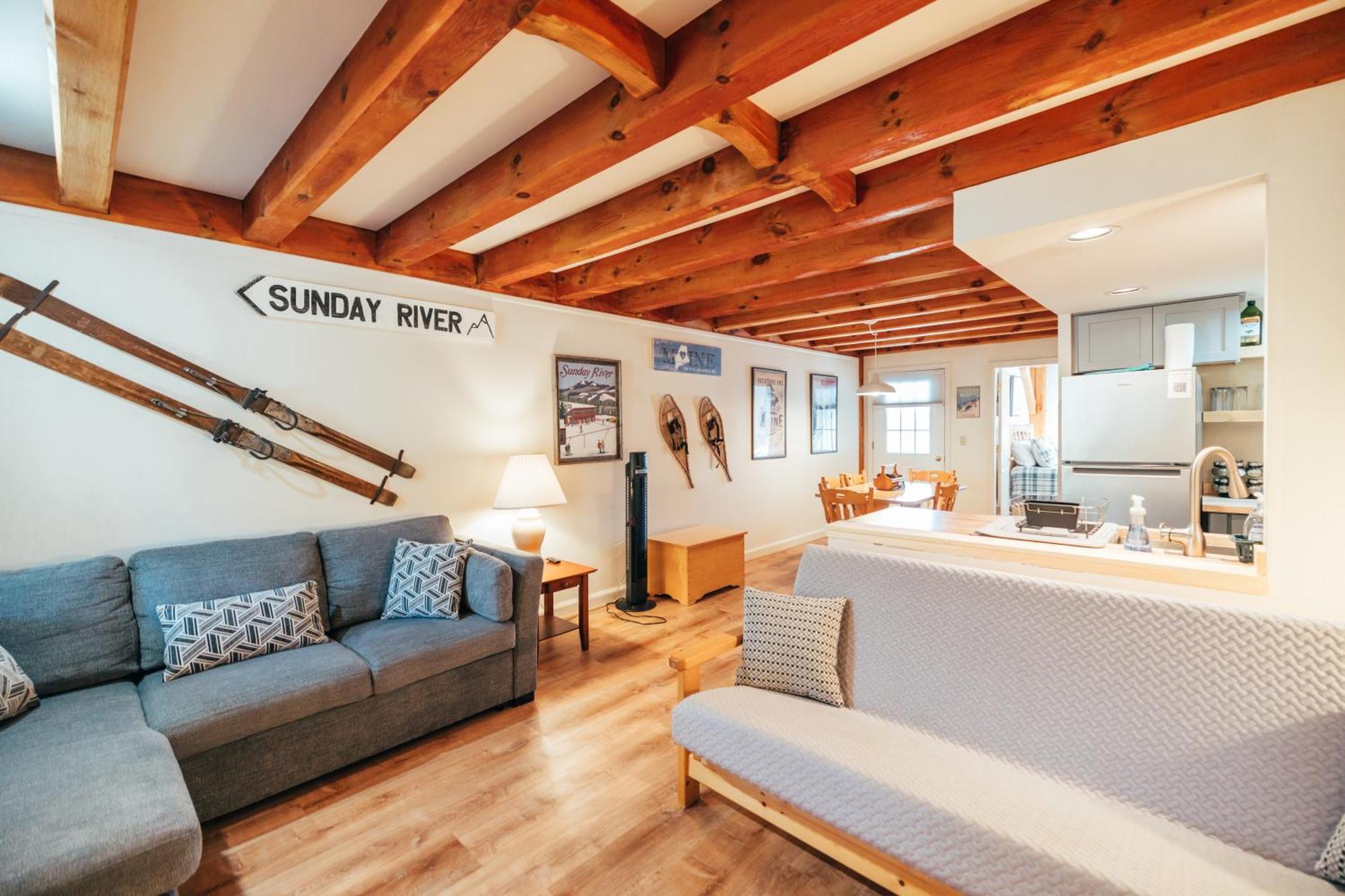 Newly Renovated & Furnished Condo, Only 3 Min To Sunday River! ベセル エクステリア 写真
